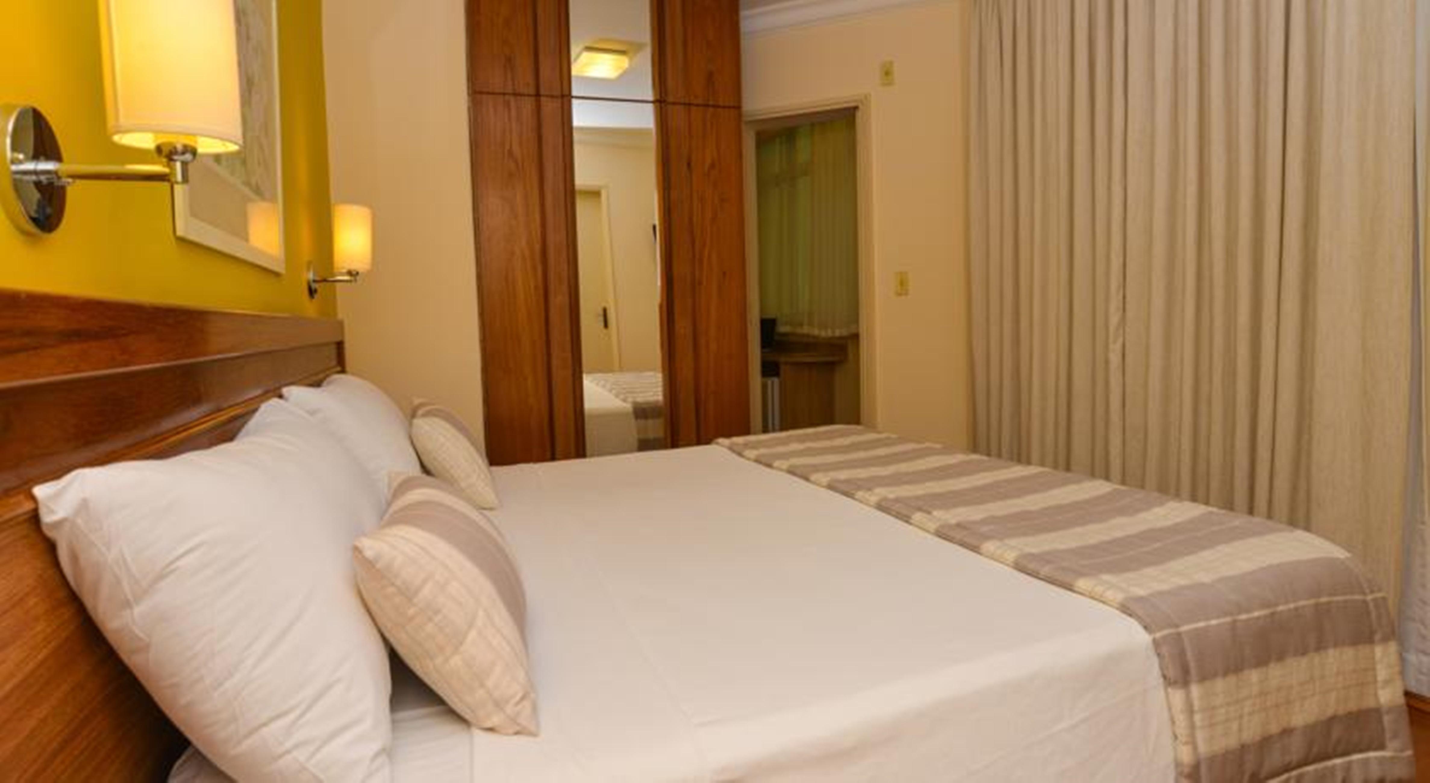 Hotel Acapulco Copacabana