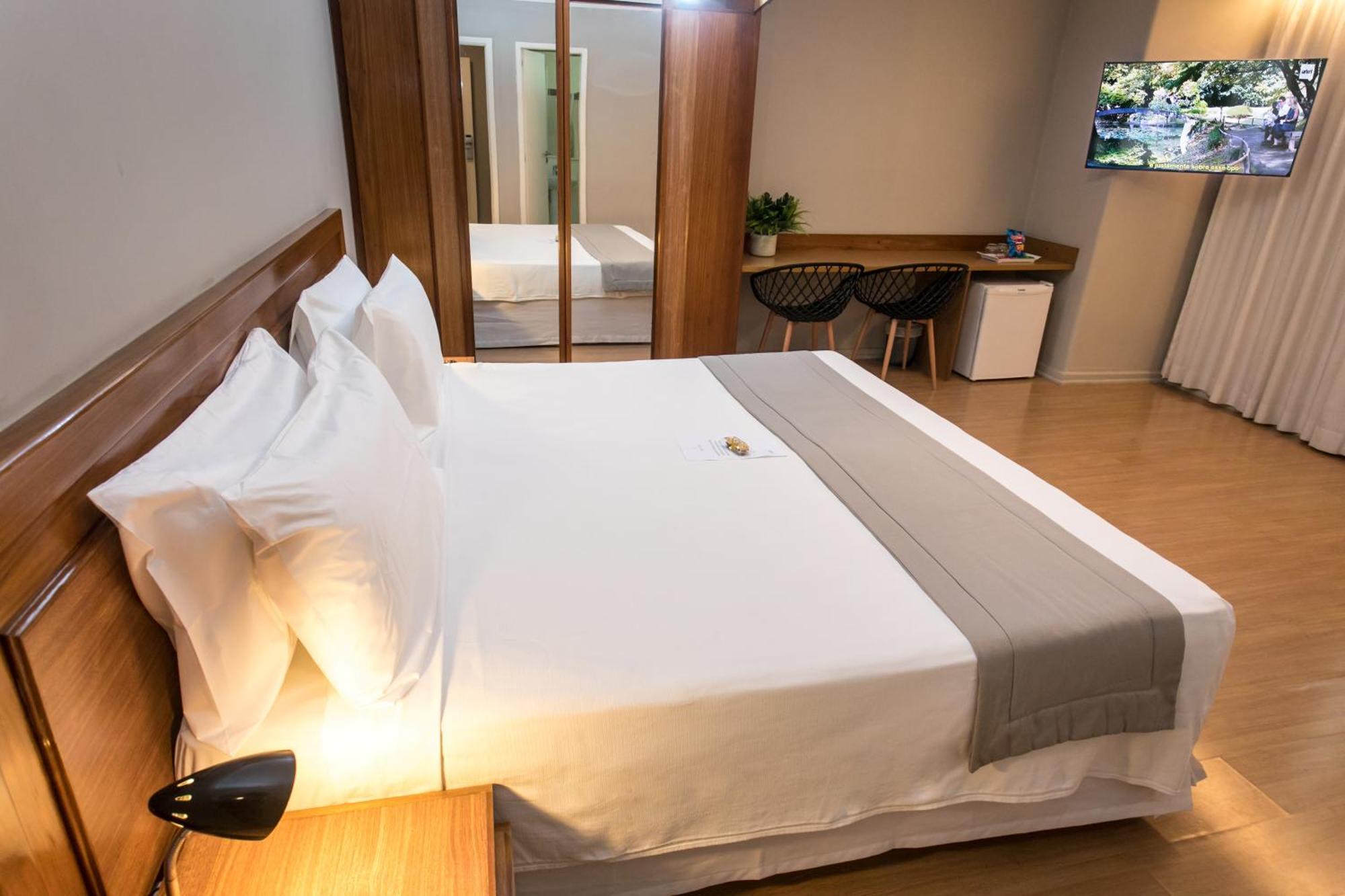 Regency Park Hotel 4*